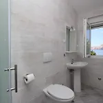 דירה In Mit Terrasse By Interhome באסקה