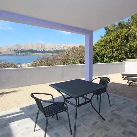 דירה In Mit Terrasse By Interhome באסקה